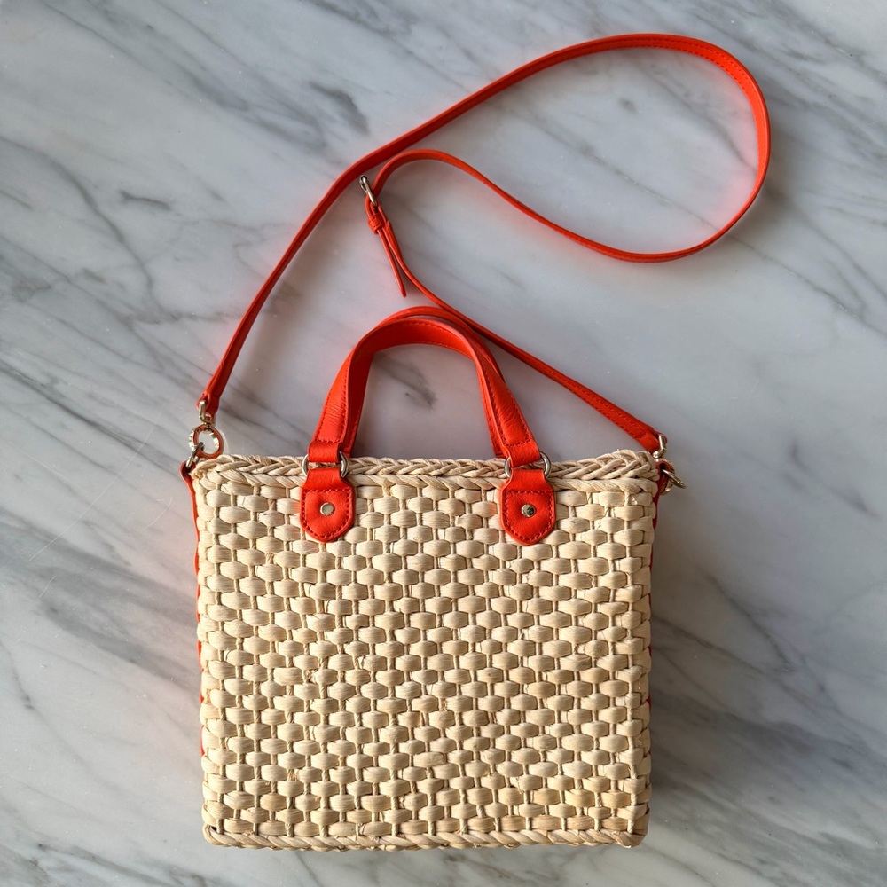 Talbots•NWOT•8.5”x 10”x 3” Straw Bag•Orange LEATHER Adj. Strap, Handles and Trim